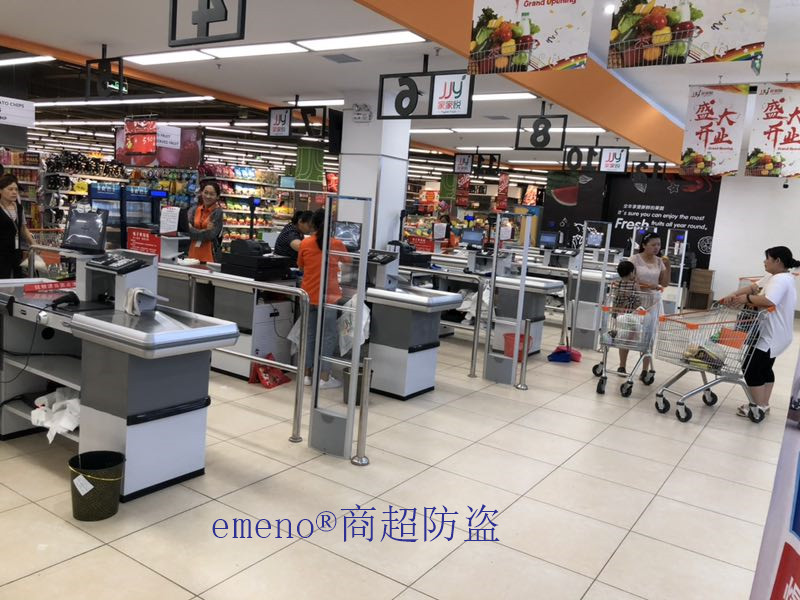 開了小超市，老是少東西，選擇什么方式防盜比較有效？