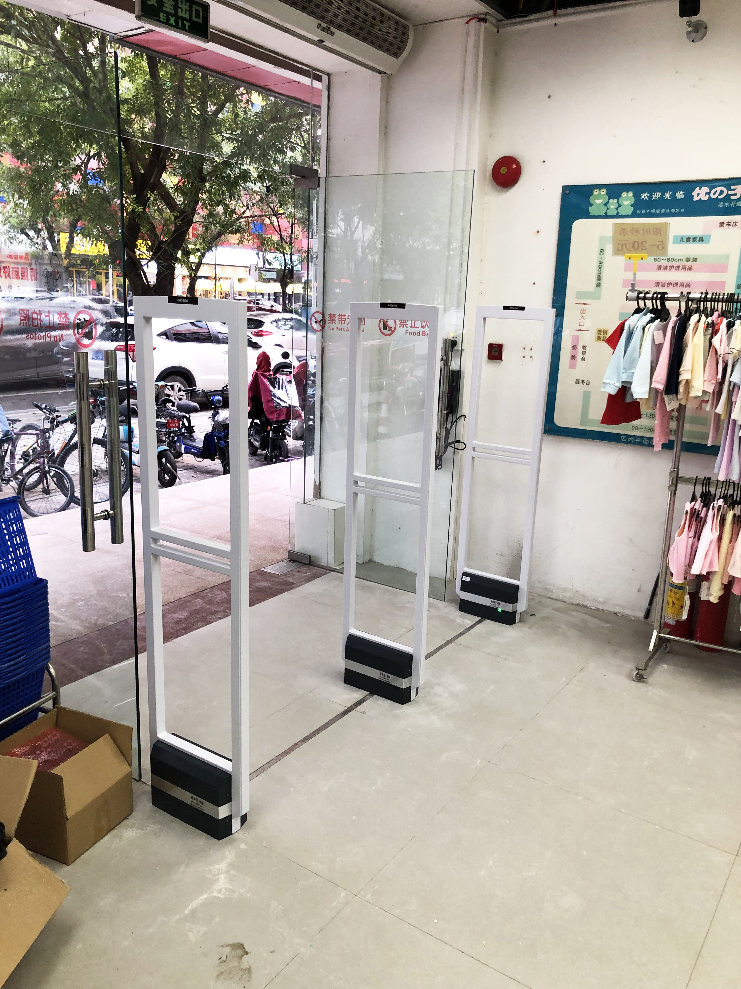 為什么不選擇“便宜的”服裝防盜扣？