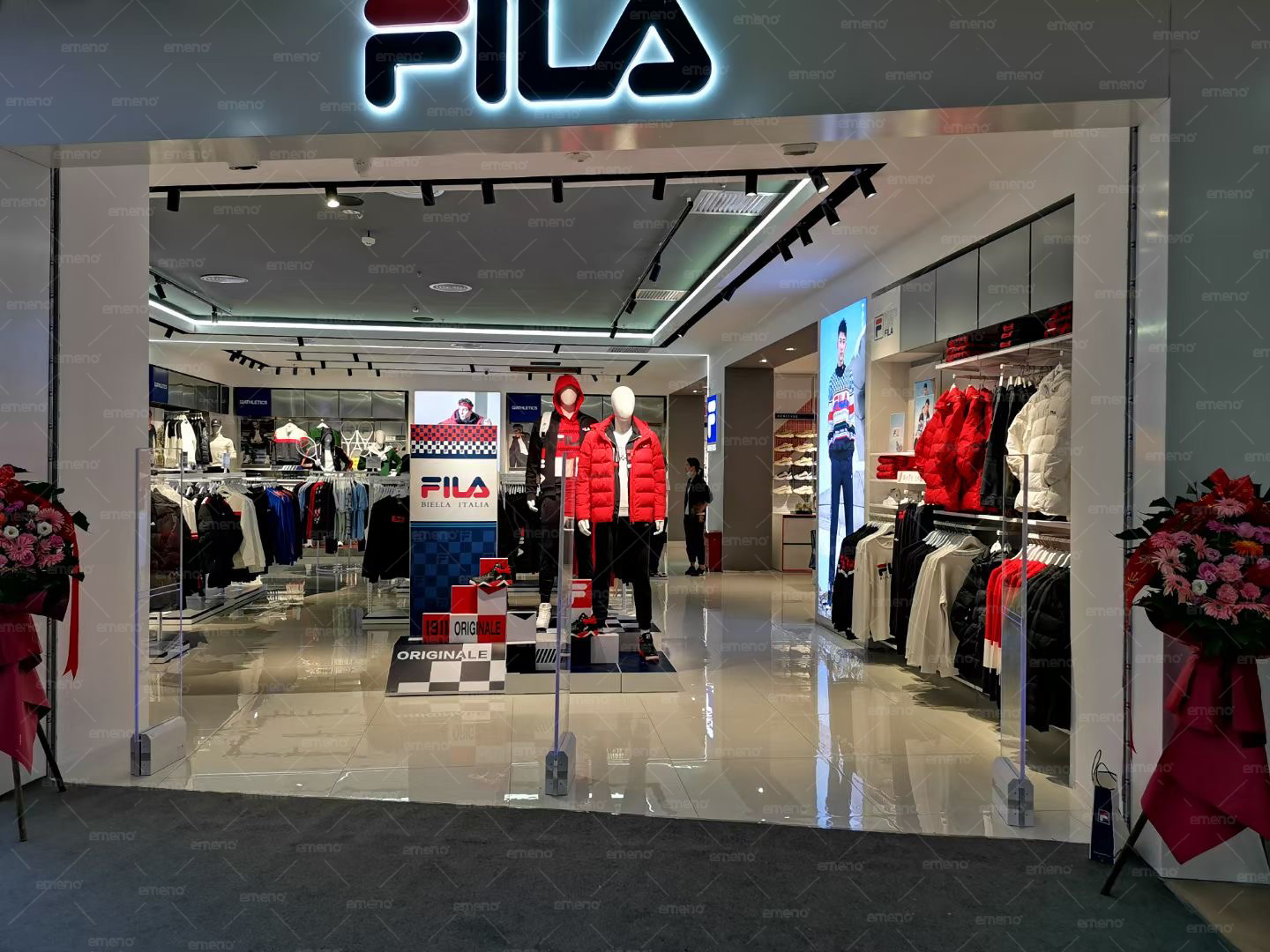 揭秘！為什么品牌店都愛立方美emeno亞克力防盜器？